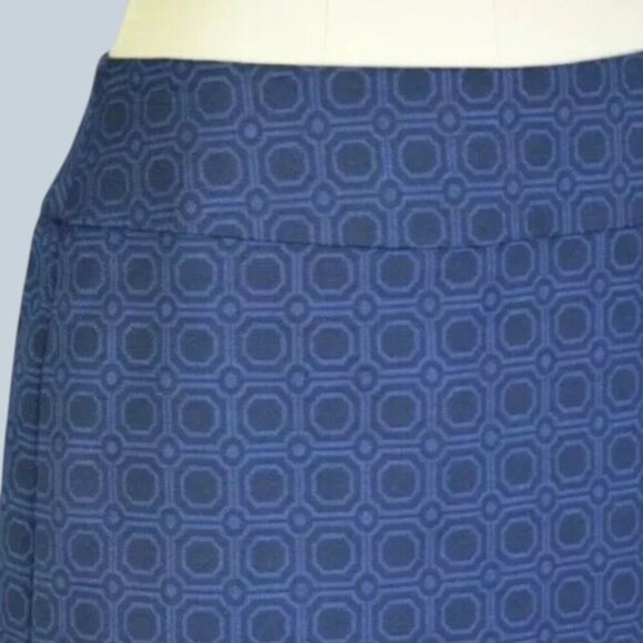TALBOTS GEOMETRIC PRINT BLUE PENCIL SKIRT - Picture 2 of 7